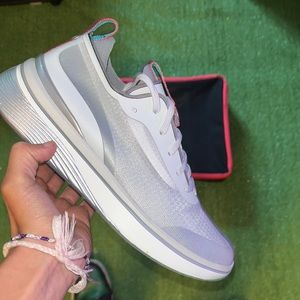 Bala twelves shade nursing shoe size 8.0 womens